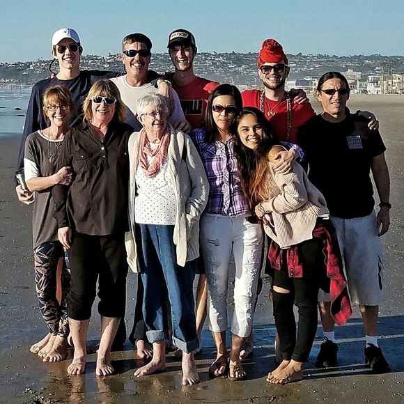 Meet your Posher, Maria - Picture 1 of 1